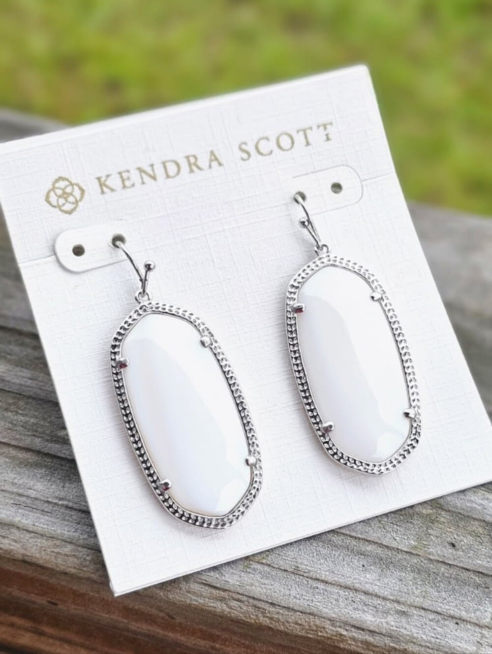 Kendra Scott White Oval Drop Earrings in Silver-tone NWT